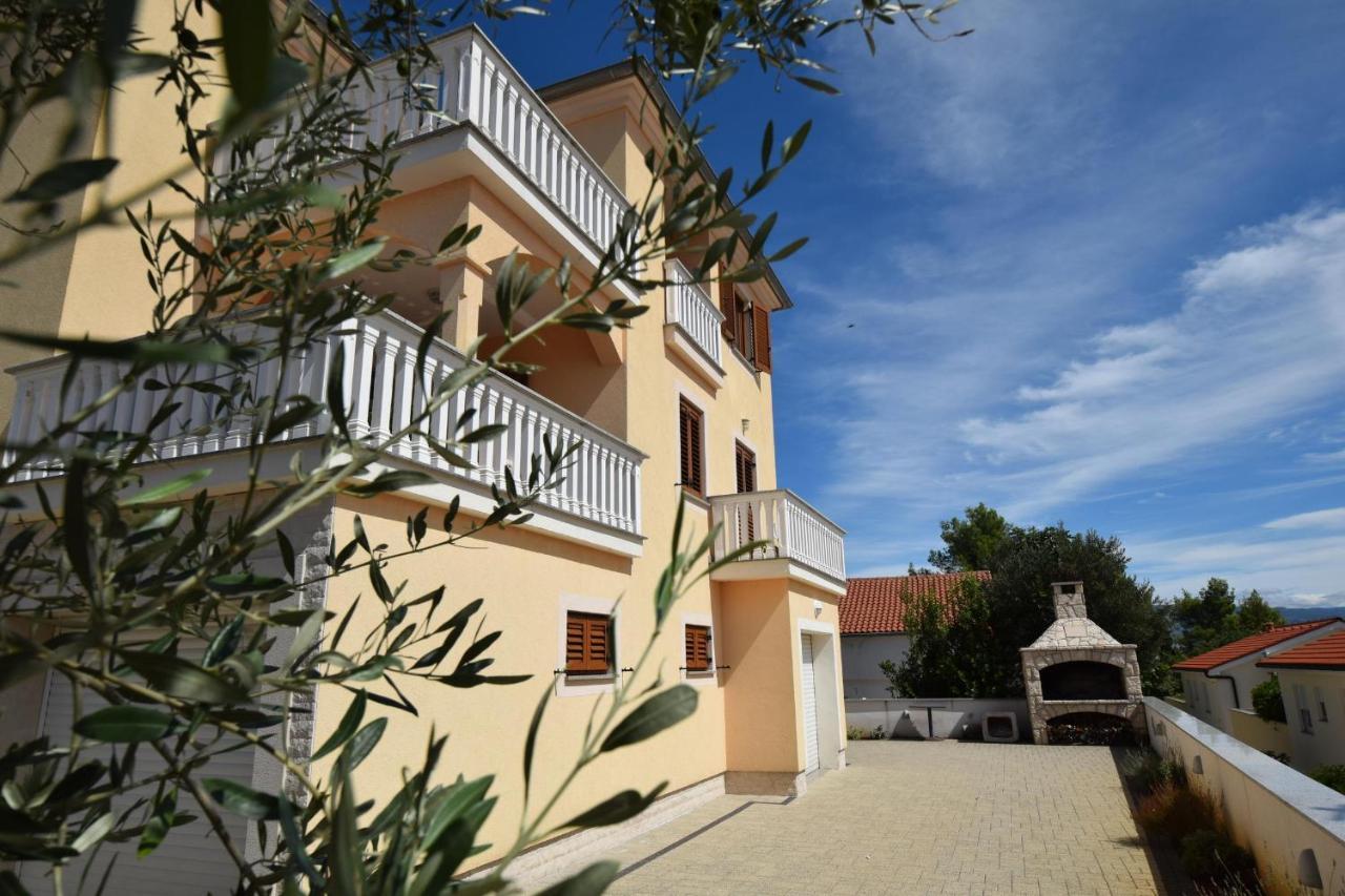 Apartment Baran Čižići Exterior foto